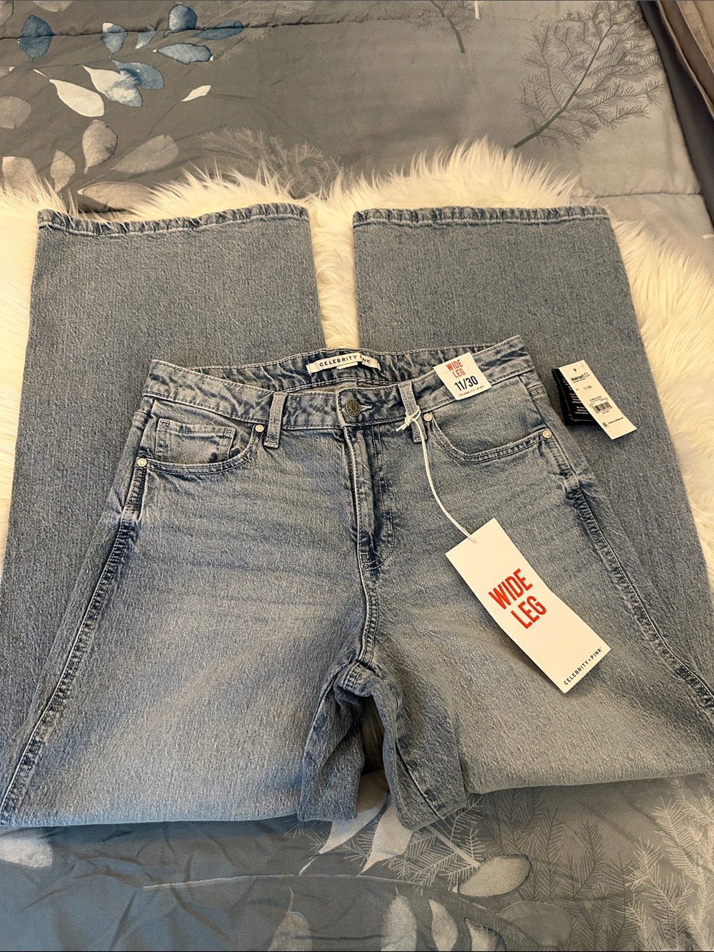 NWTS Celebrity Pink Light Blue Denim Jeans - High Waist Wide Leg Sz 11/30 🩵👖🩵 - Picture 11 of 13